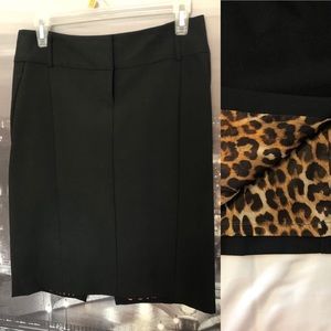 3/$30 💋 Express dress skirt